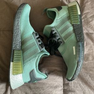 Mens Adidas NMD size 9.5
